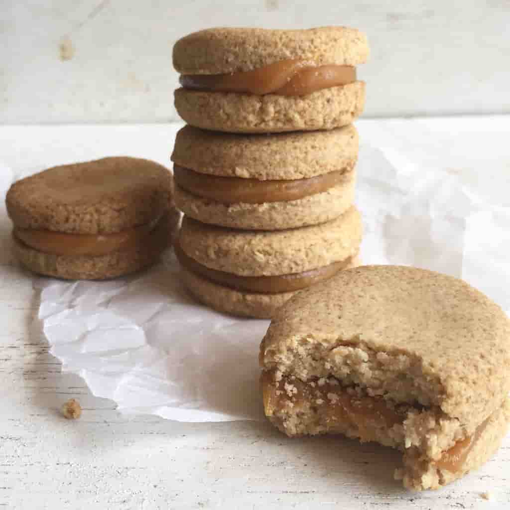 ALFAJORES DE AVENA Y DDL CON STEVIA 200GR VIVAMAS